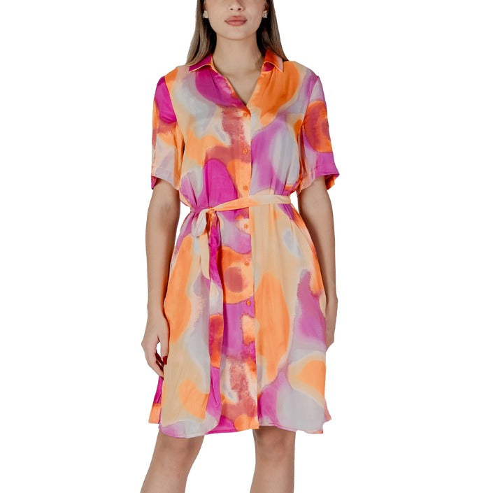 B.young Vestido Mulher